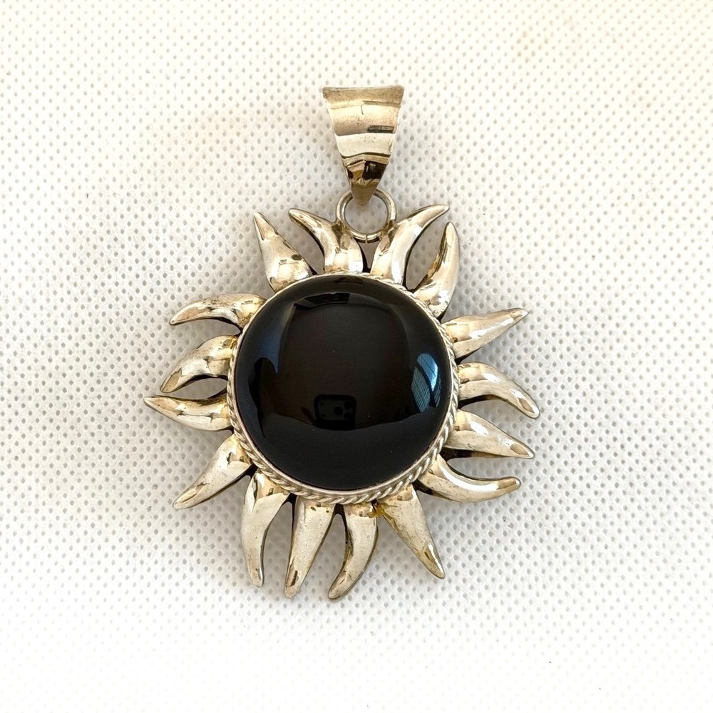Vintage MWS Mexico Silver Black Onyx Sun Pendant